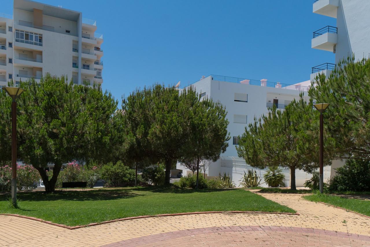 Colina Ferias- Garagem & Wifi Apartment Quarteira Exterior foto