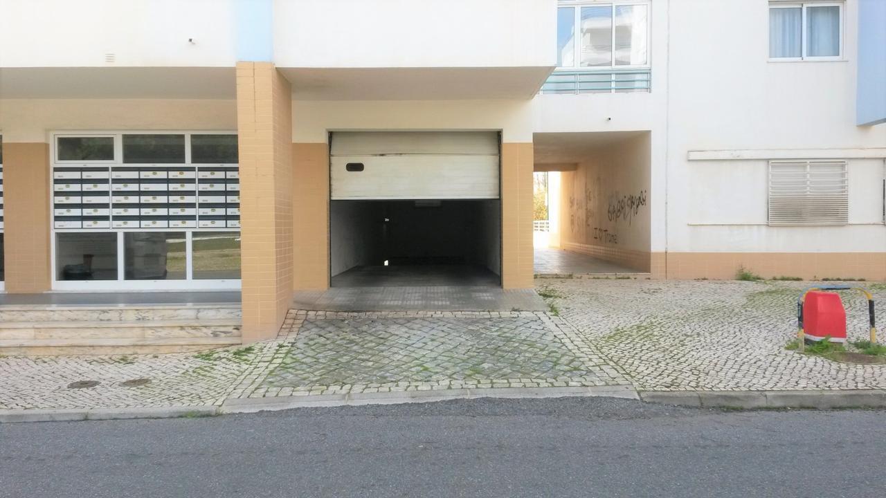 Colina Ferias- Garagem & Wifi Apartment Quarteira Exterior foto